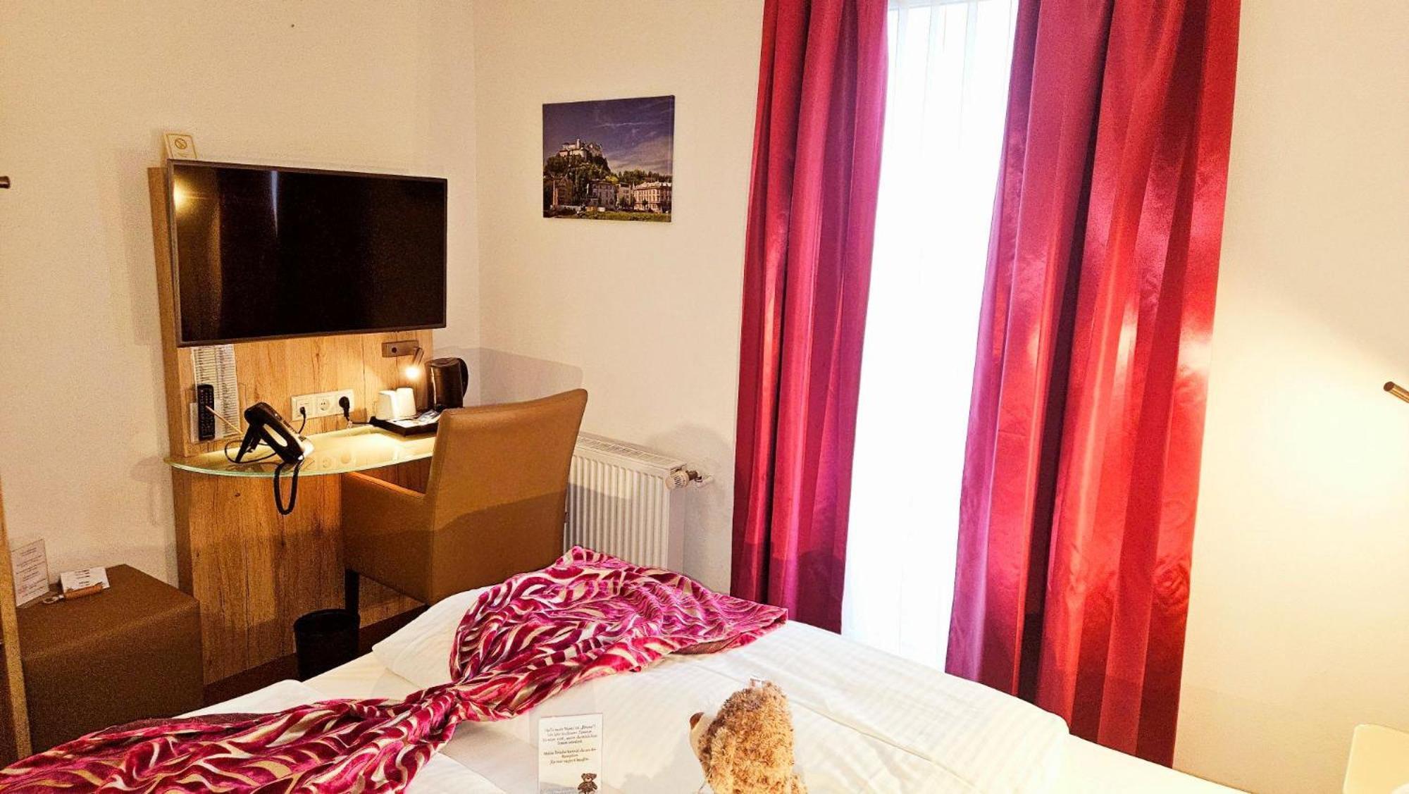 Edel Weiss Hotel 4*