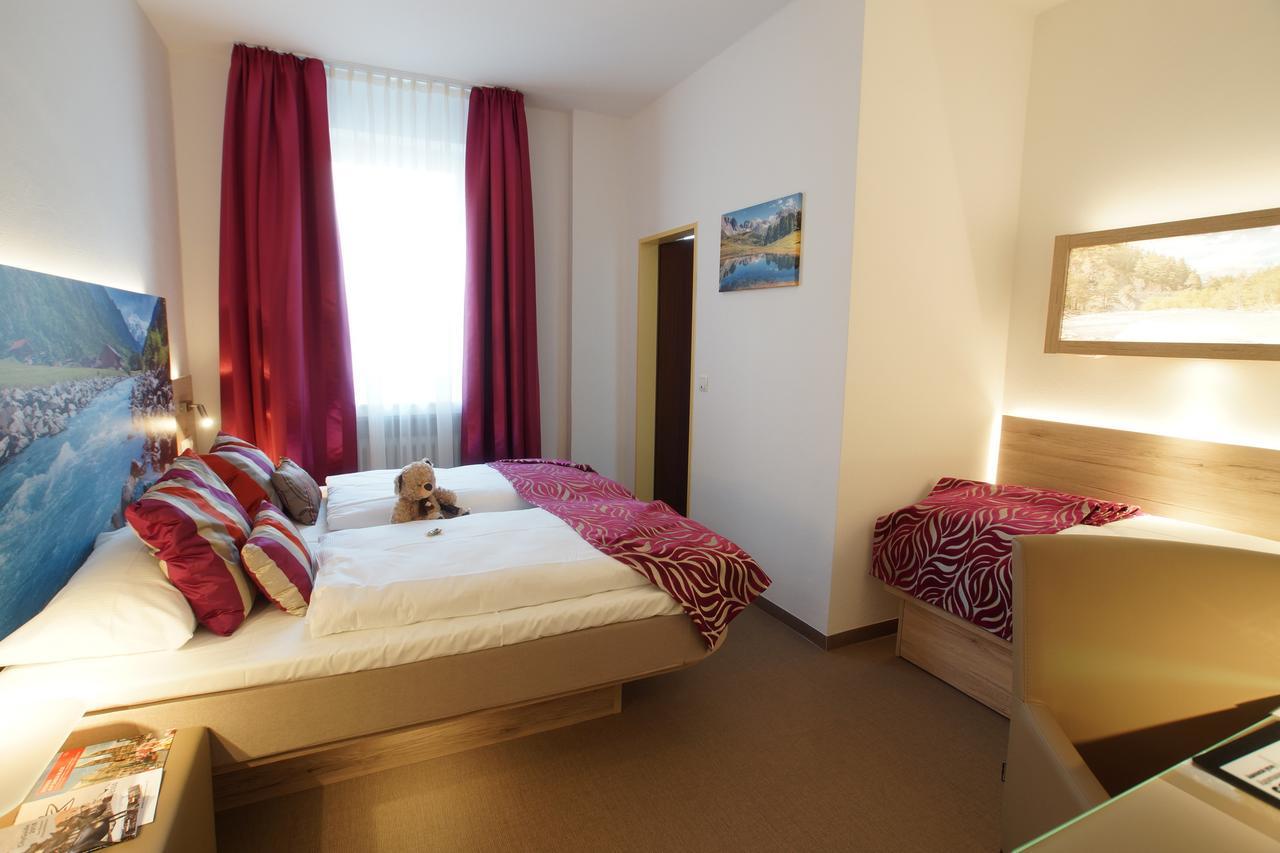 Edel Weiss Hotel