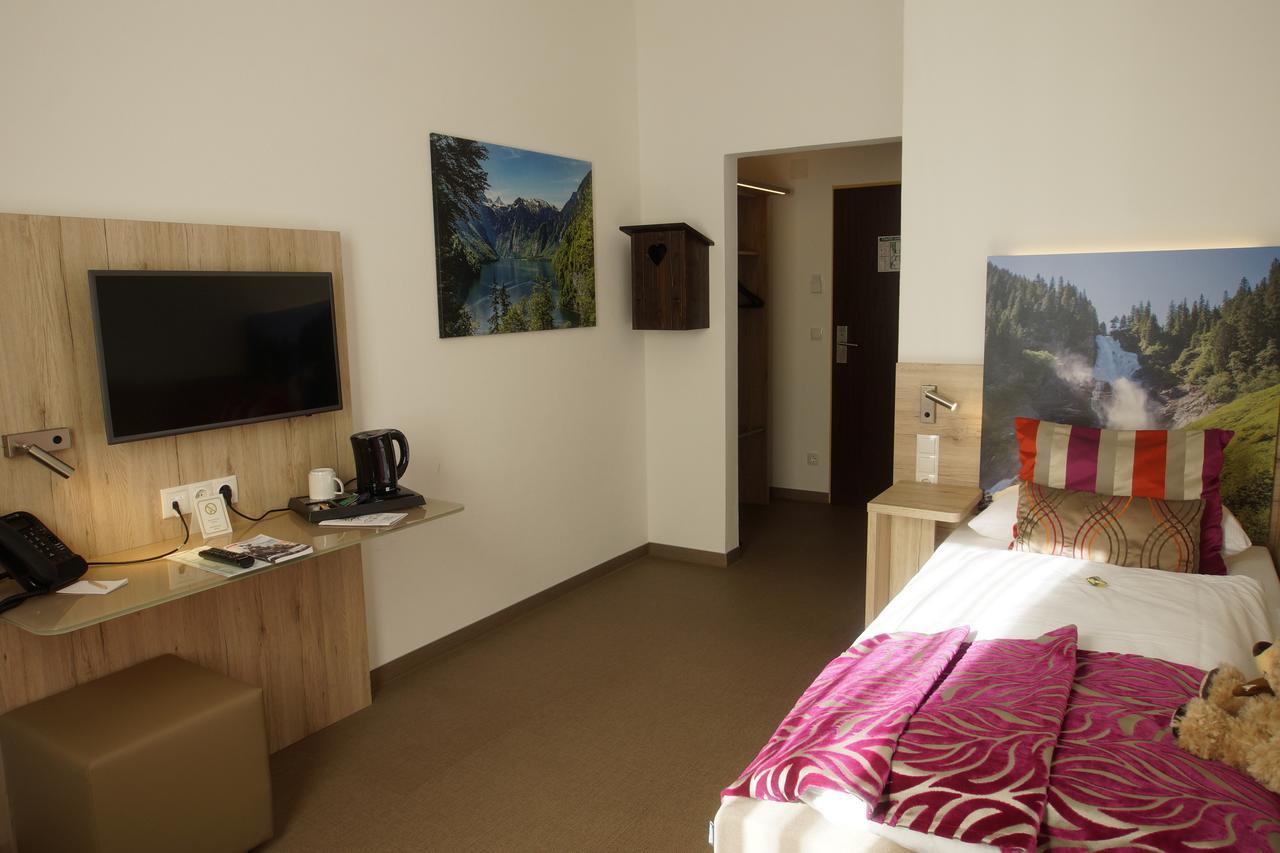 Edel Weiss Hotel BRE