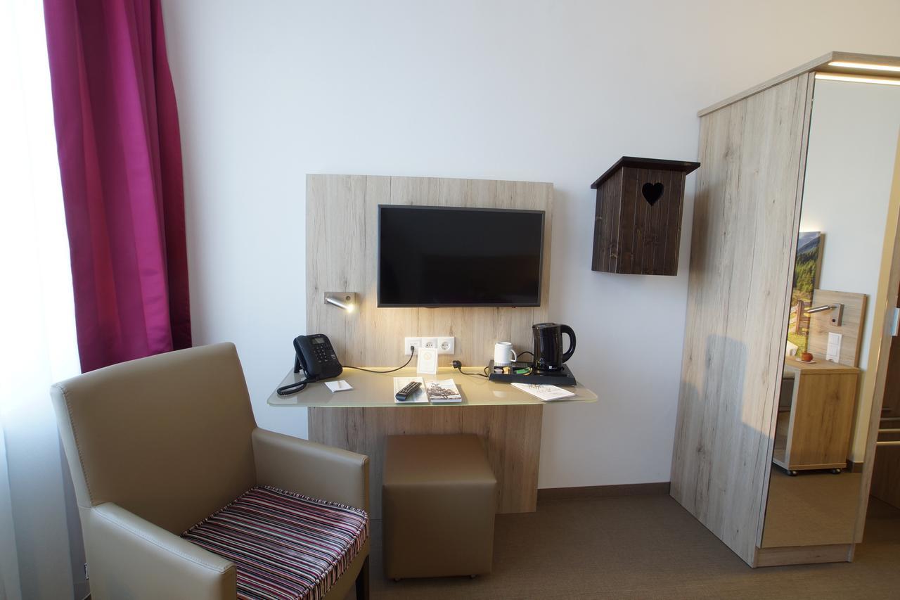Edel Weiss Hotel BRE
