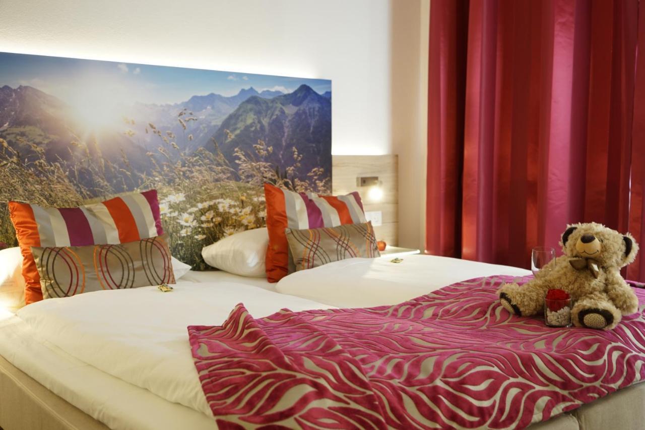 Edel Weiss 4*