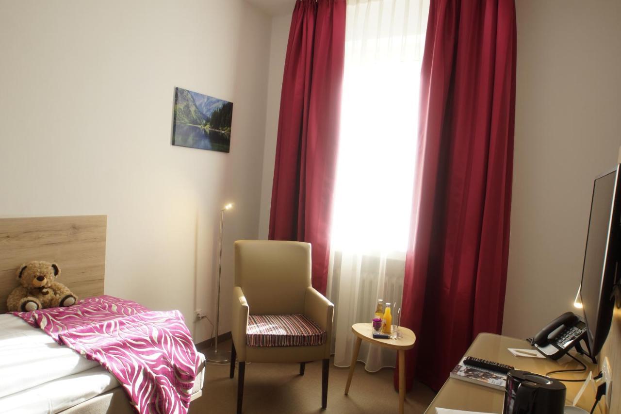 Hotel Edel Weiss 4*